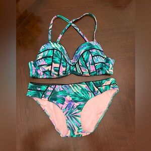 Swimsuit, bikini top, size 36C-bottom, Medium size. New never used-Without tags.